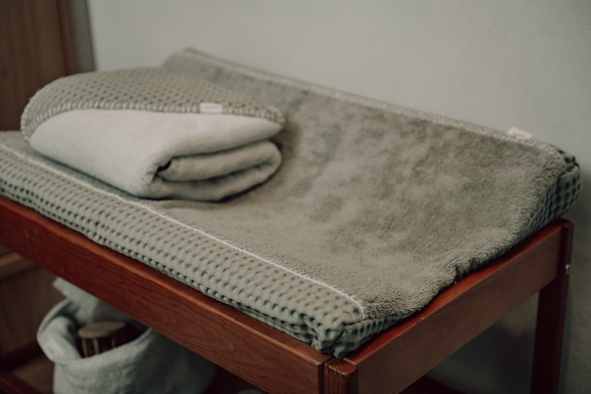 Wrap towel teddy Oslo olive