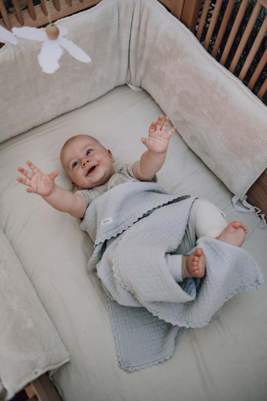 Cot blanket lace Elba stone