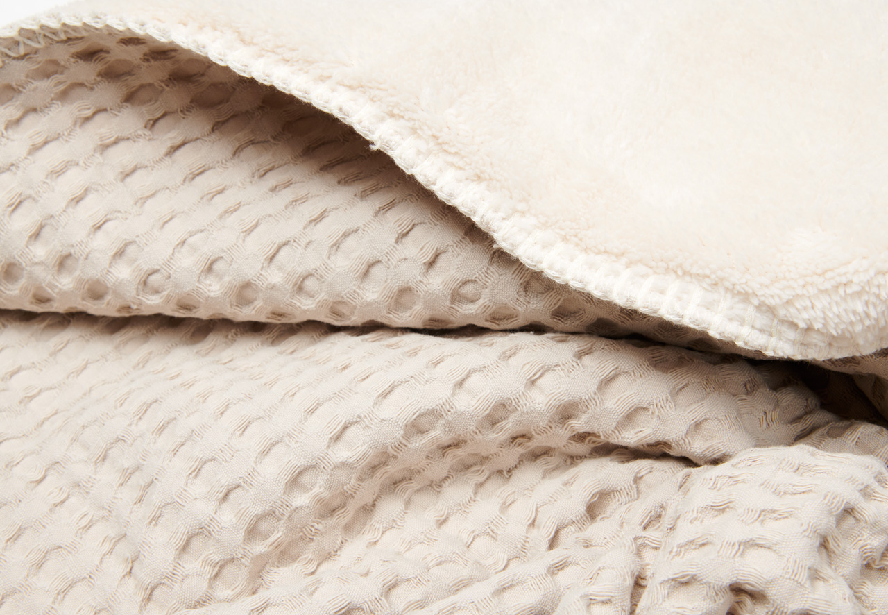 Couverture lit teddy Oslo sand/pebble